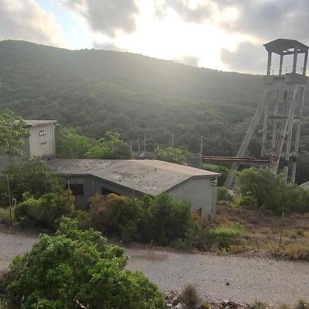 Appartamento In Casa Con Cortili Ad Arbus - Sardegna Exterior photo